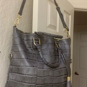 G.I.L.I. Gray Leather Crocodile-Embossed Tote